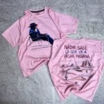 REMERA NADIE SABE ROSA